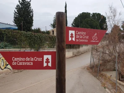 Camino de la Cruz de Caravaca letrero