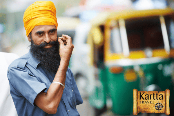 Conductor de Rickshaw en el norte de la India en noviembre